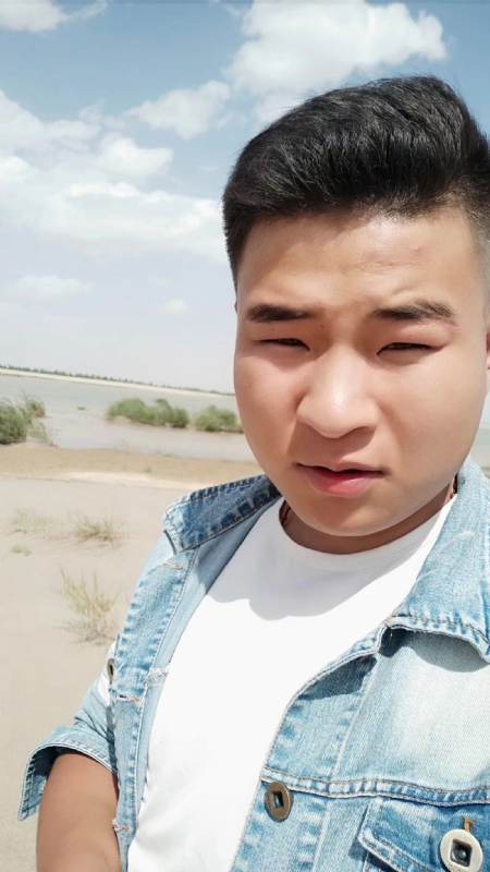 王强的第一张照片--武威上门女婿服务网